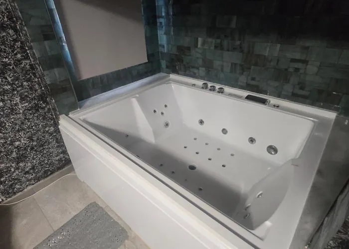 Latorre Jacuzzi Jerez * Jerez de la Frontera